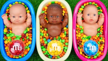 Color Learning Fun with Baby Dolls - Bright Balls and Happy Colors for Toddlers